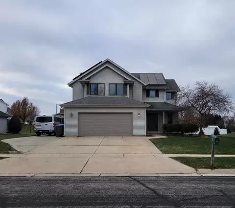 608 Deer, Watertown, WI 53094