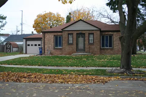2304 Arlington, Racine, WI 53403