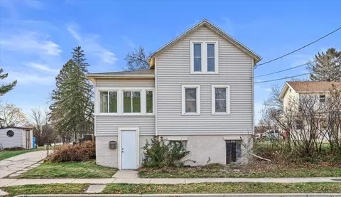 1022 N Second, Watertown, WI 53098
