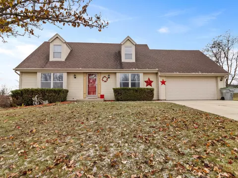 9511 W Arch, Milwaukee, WI 53224