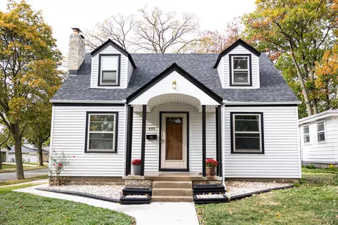 4573 S S Pne, Milwaukee, WI 53207