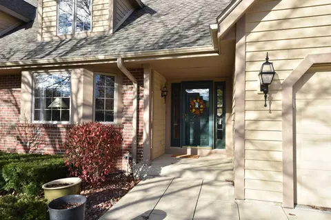 7552 Carter, Franklin, WI 53132