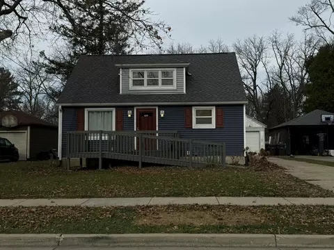 120 E Jefferson, Oconomowoc, WI 53066