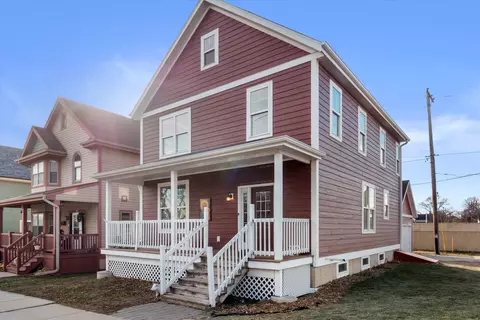 2465 S St Clair, Milwaukee, WI 53207