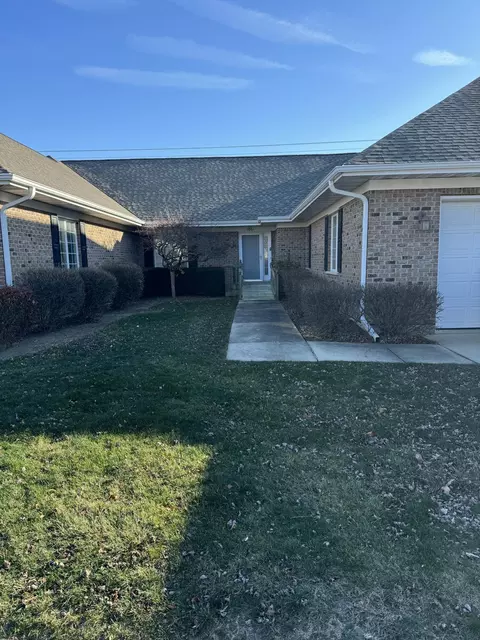 1661 30th #620, Kenosha, WI 53144
