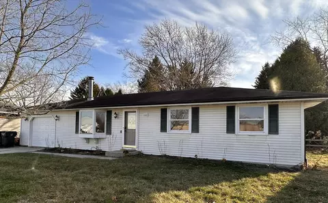 1143 Michigan, Oostburg, WI 53070