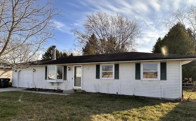 1143 Michigan, Oostburg, WI 53070