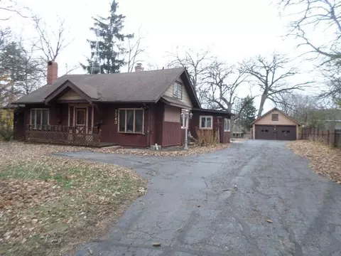 7743 Cooper, Kenosha, WI 53142