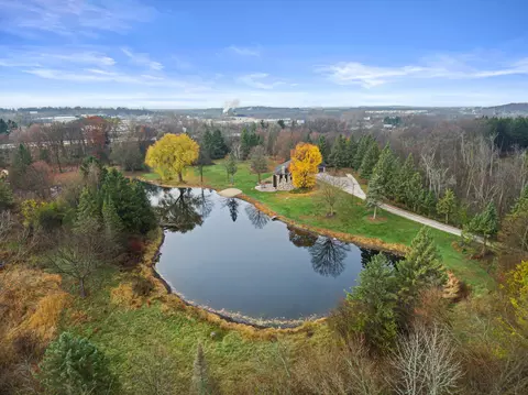 w220n1169 Springdale, Waukesha, WI 53186