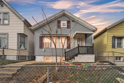 1111 S 11th, Milwaukee, WI 53204