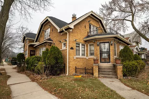 1579 S 60th, West Allis, WI 53214