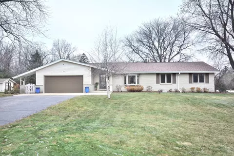 3255 Cullen, Brookfield, WI 53005