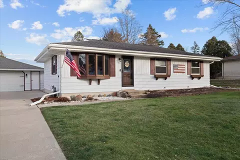 504 Elder, Addison, WI 53002