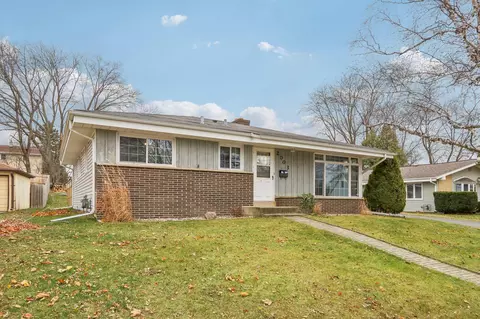 2003 Cardinal, Waukesha, WI 53186
