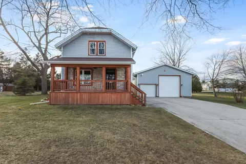 2116 S 23rd, Manitowoc, WI 54220