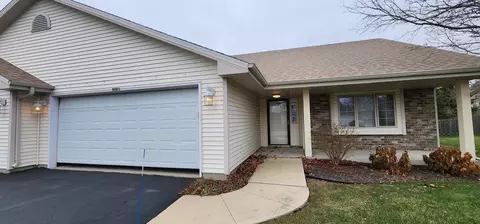 8587 S Cortland, Oak Creek, WI 53154