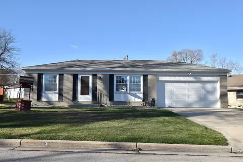 w182n8453 Bryn Mawr, Menomonee Falls, WI 53051