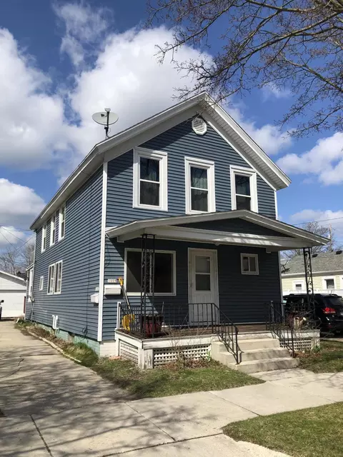 1008 Superior #1008A, Sheboygan, WI 53081