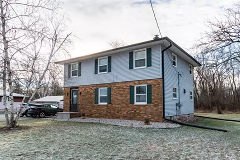 w9219 Sunset Bay Drive, Beaver Dam, WI 53916