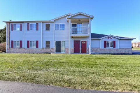 1627 Summerset #3, Mount Pleasant, WI 53406
