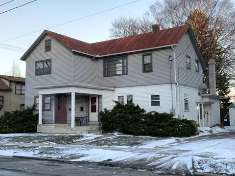 1305 S 9th, Manitowoc, WI 54220