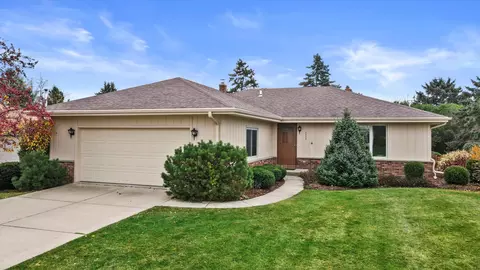 2535 Tammy, Racine, WI 53402