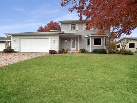 3203 Meadow Lark, Holmen, WI 54636