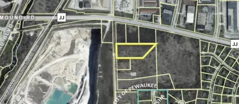 n406w229 Wolf, Pewaukee, WI 53186