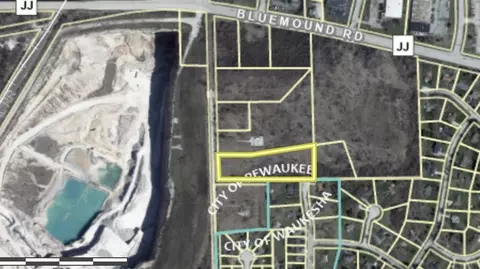 Lt3 Wolf, Pewaukee, WI 53186