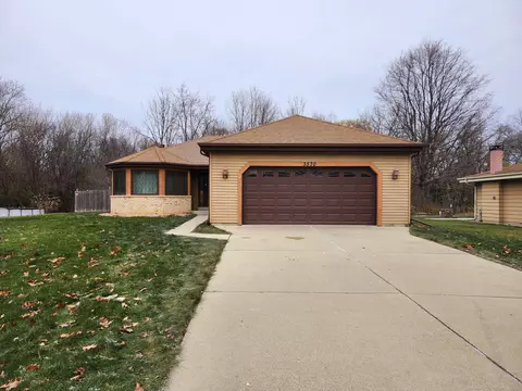 3570 W Cold Spg, Greenfield, WI 53221