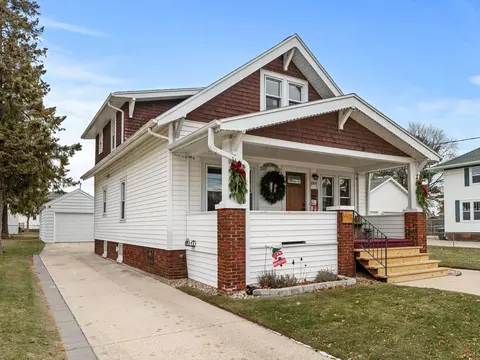 1800 27th, Two Rivers, WI 54241