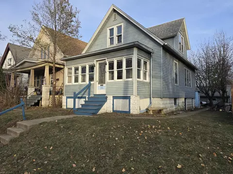 1420 S 38th, Milwaukee, WI 53215