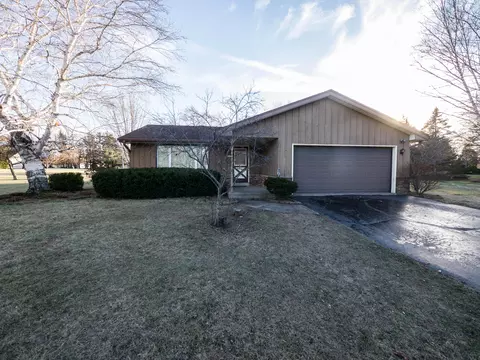 4107 Briar Rdg, Colgate, WI 53017