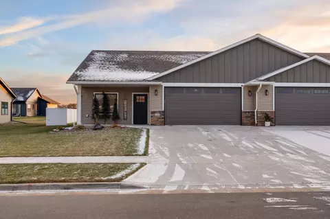 725 Crockett, Holmen, WI 54636