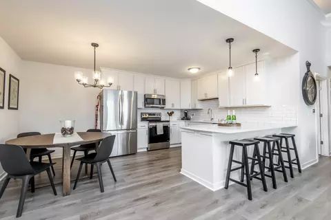 1625 Grey Fox #G, Mukwonago, WI 53149