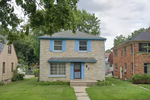 4111 W Roosevelt, Milwaukee, WI 53216