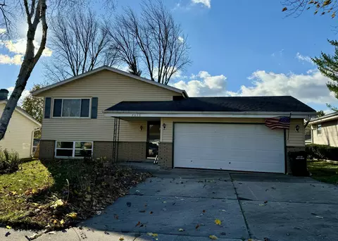 2035 Lenora, West Bend, WI 53090
