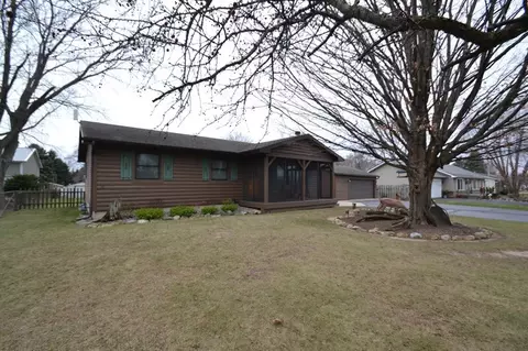 38315 87th, Randall, WI 53105