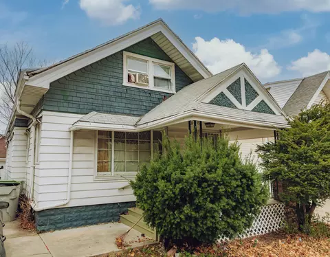 4135 N 25th, Milwaukee, WI 53209