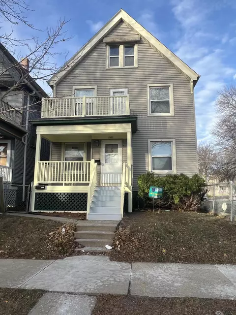 2473 N 33rd #2473A, Milwaukee, WI 53210