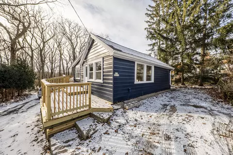 n22w28790 Oak, Delafield, WI 53072