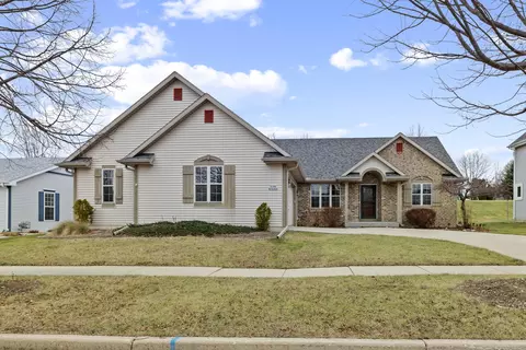 w199n16309 Erwin, Jackson, WI 53037