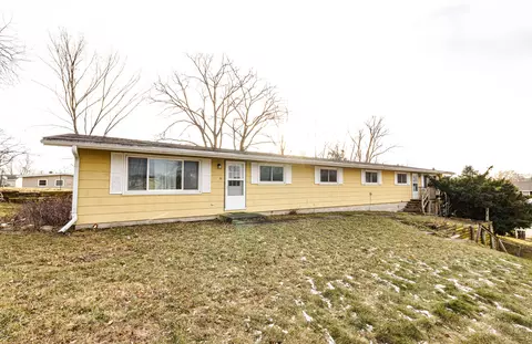 107 Cecilia, Waukesha, WI 53188