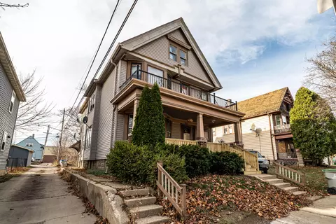 2465 N 29th #2467, Milwaukee, WI 53210