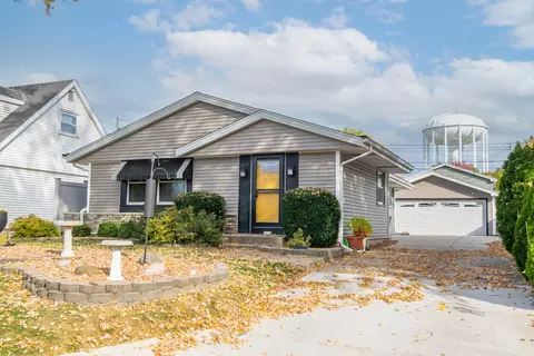 4018 S 91st, Greenfield, WI 53228