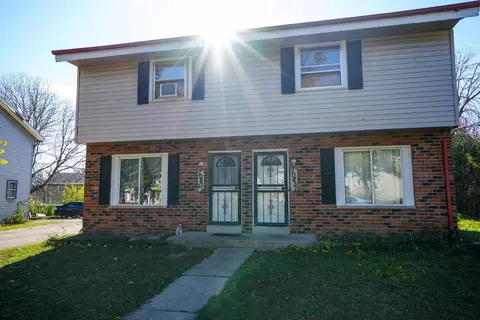 10435 W Kiehnau #10437, Milwaukee, WI 53224