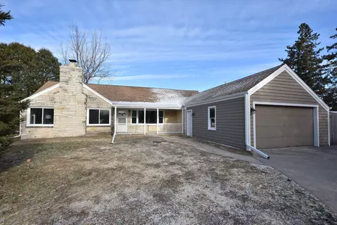 1130 Sunset, Grafton, WI 53024