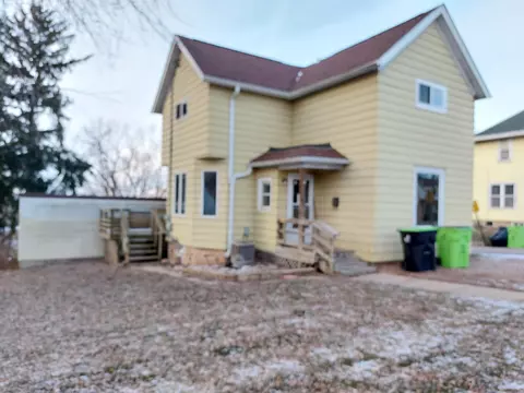 529 N German, Mayville, WI 53050
