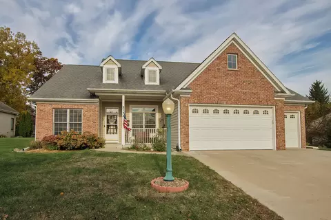 2173 Stonegate, Burlington, WI 53105