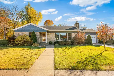 202 Zephyr, La Crosse, WI 54601